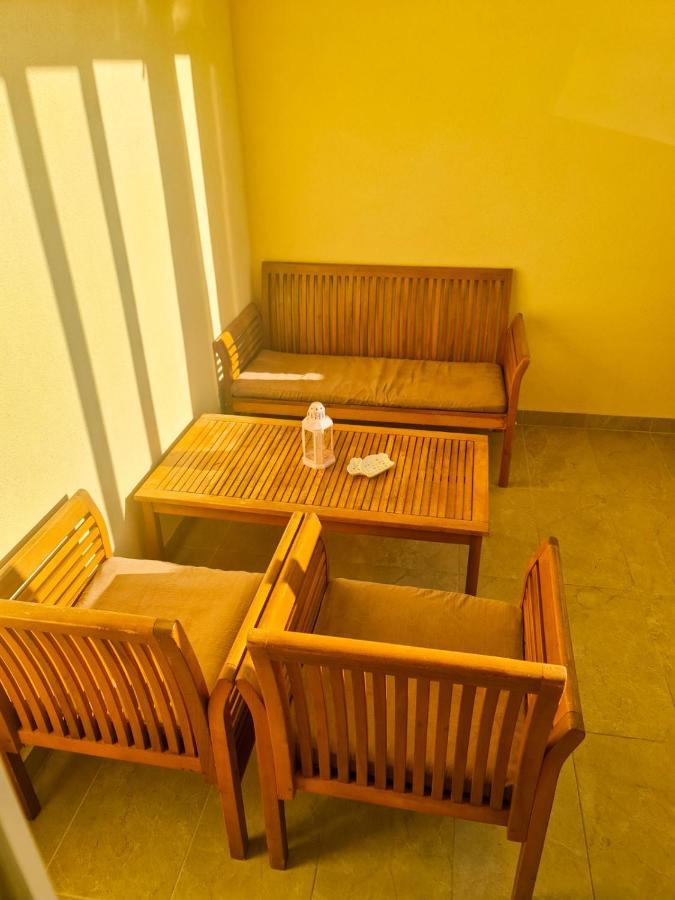 Leon Appartement Senj  Buitenkant foto